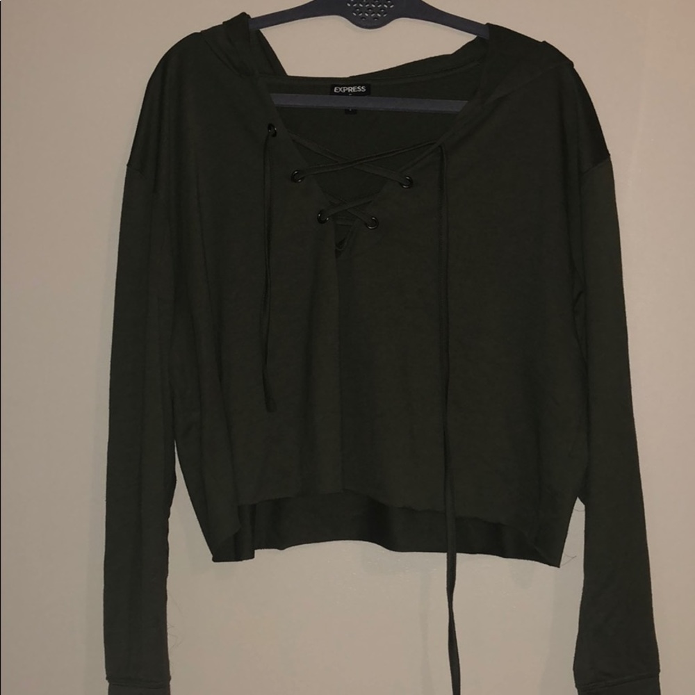 Green cropped hoodie
